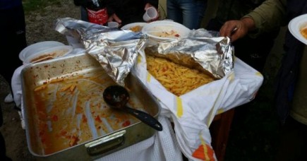 E FINISCE CON UNA BELLA...MANGIATA!!